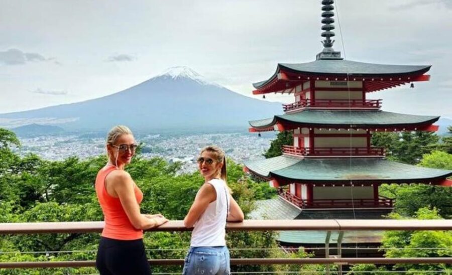 From Tokyo : Mount Fuji Private Day Tour with English Driver - A 1-hour rhythm that still lets you tailor the day